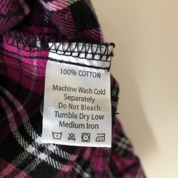 Legendary Whitetails Flannel - Size Small - Picture 6 of 9